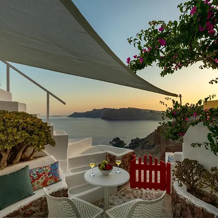 White Cave By Caldera Villa Oia (Santorini)