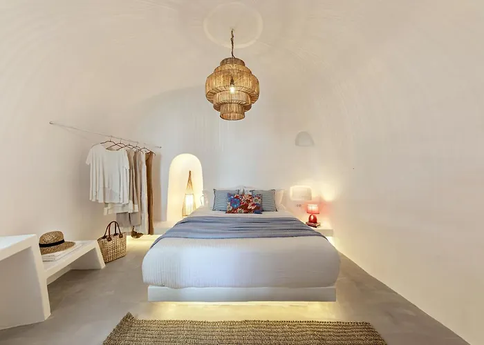 Villa White Cave By Caldera Oia (Santorini)