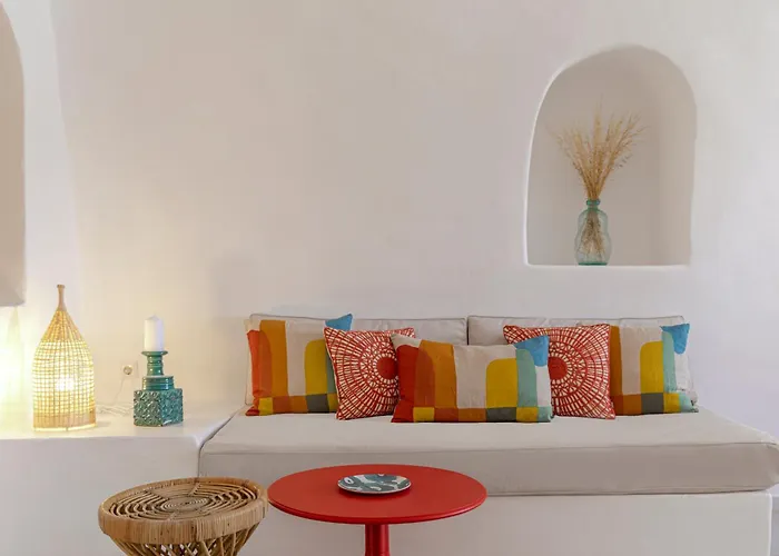 White Cave By Caldera Villa