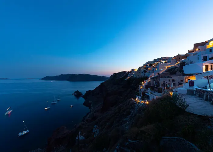 White Cave By Caldera Villa Oia (Santorini)