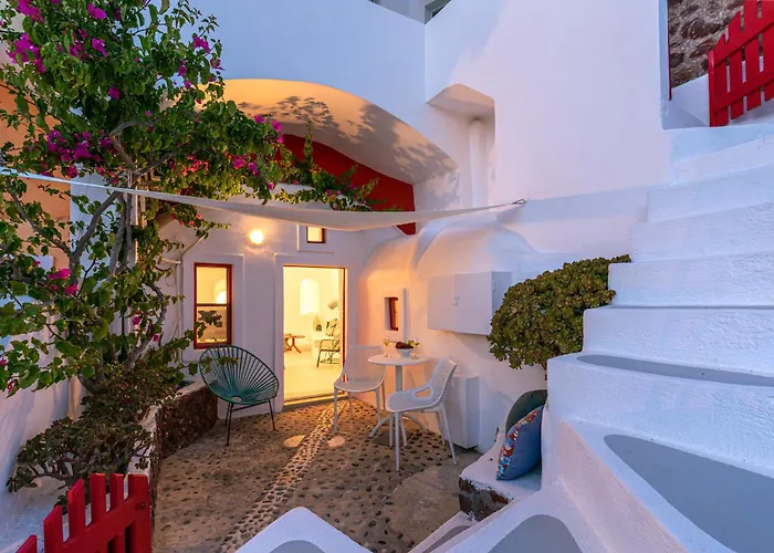 White Cave By Caldera Villa Oia (Santorini)