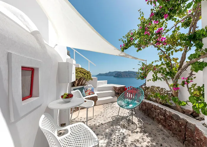 White Cave By Caldera Villa